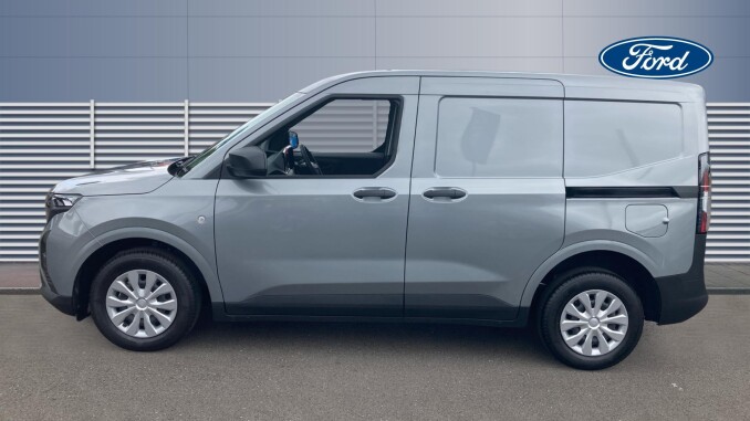 Ford Transit Courier Diesel 1.5 EcoBlue Trend Van - Image 4